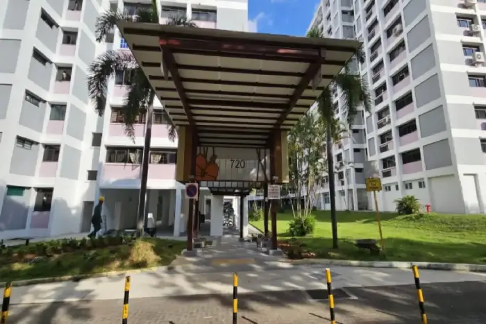 Blk 720 Drop Off Point